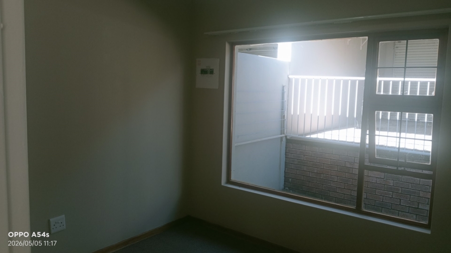 2 Bedroom Property for Sale in Hillside Free State
